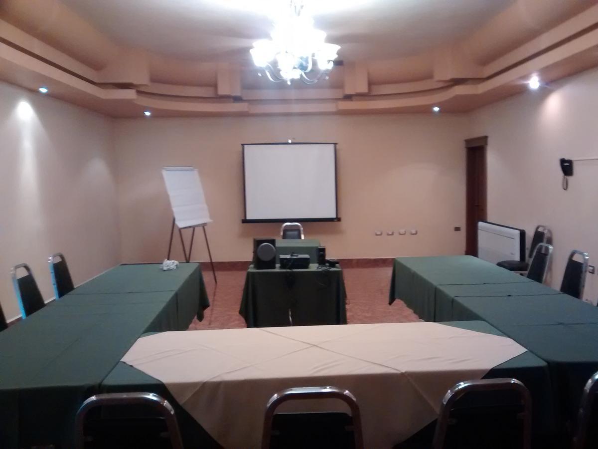 Hotel El Dorado Sabinas Εξωτερικό φωτογραφία