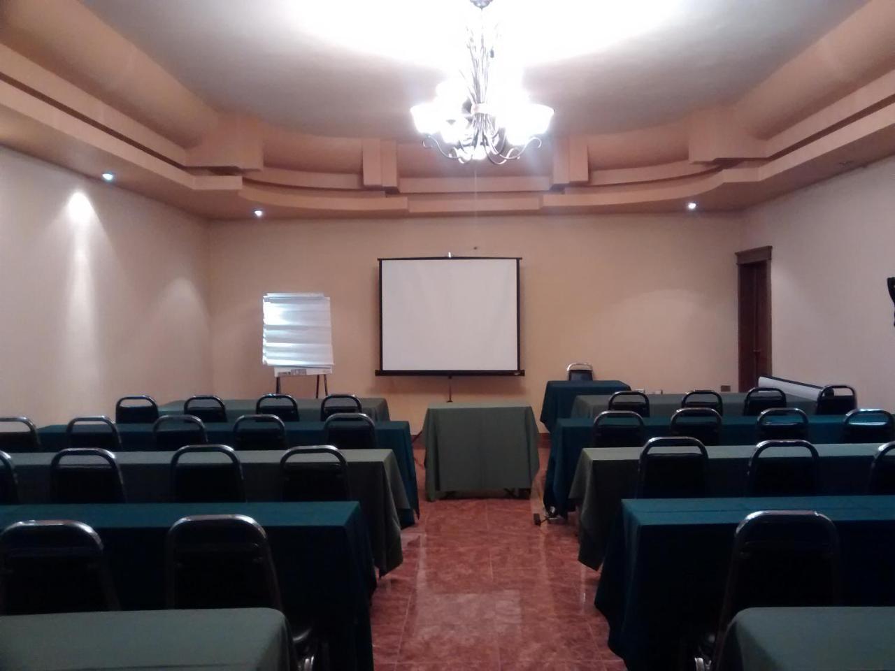 Hotel El Dorado Sabinas Εξωτερικό φωτογραφία